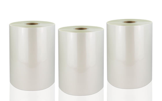 Filme de laminação térmica com 30 MICRONS de espessura e 100% de transparência, com comprimento de 100M a 3000M para laminação digital