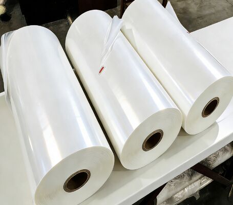 Película de laminação quente transparente à prova de umidade de 4-30 microns para impressão e embalagem