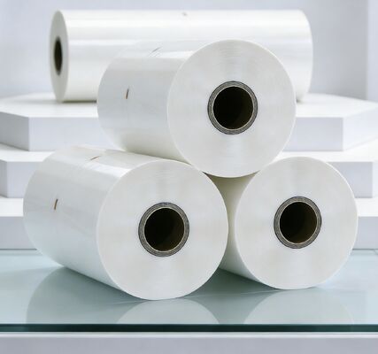 Película de laminação super pegajosa e suave com alta resistência ao rasgo e acabamento resistente a arranhões para impressão offset