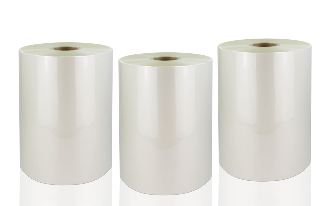 Filme de laminação térmica com 30 MICRONS de espessura e 100% de transparência, com comprimento de 100M a 3000M para laminação digital