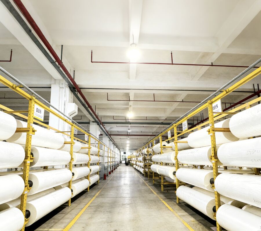 Película de laminação brilhante reciclável e ecológica com processamento de extrusão múltipla e características à prova de umidade