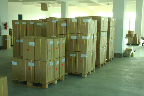 Filme de Laminação Térmica com Superfície Lisa BOPP Anti-Risco e Adesão Super-Bond para Laminação Digital