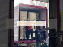 Filme de Laminação Brilho Acima de 90 GU Acabamento Brilhante Filme Base BOPP Projetado para Proporcionar Brilho Superior e Proteção da Superfície